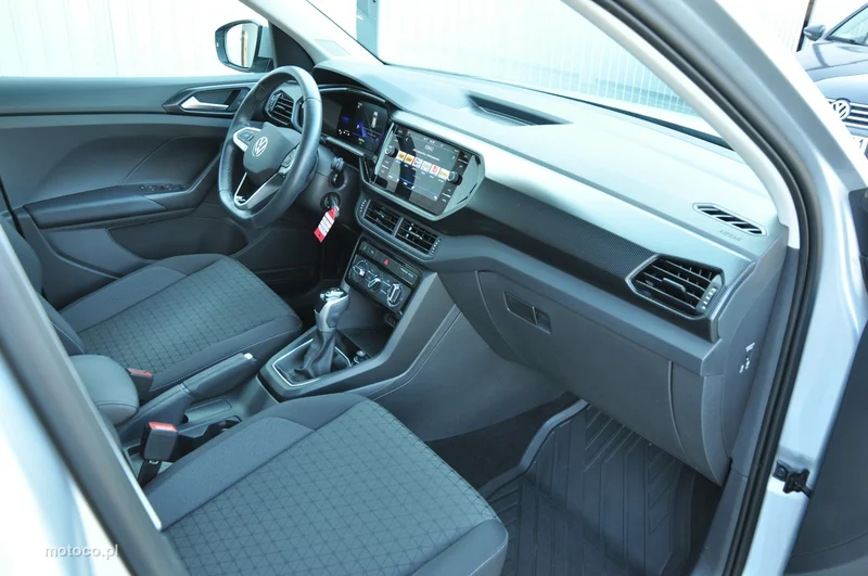 Volkswagen T-Cross C1 27