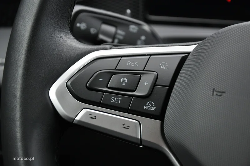 Volkswagen Tiguan III 15