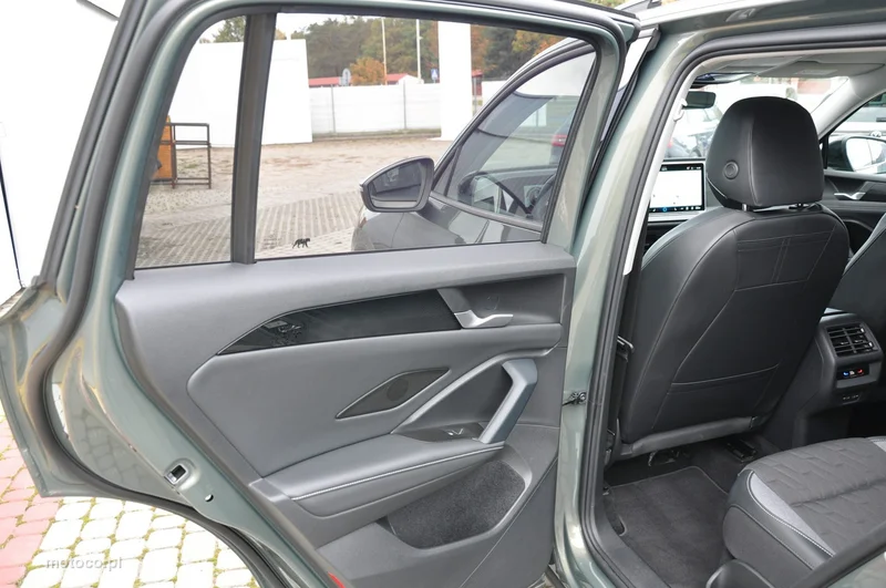 Volkswagen Tiguan III 34
