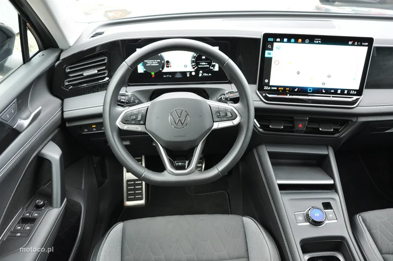 Volkswagen Tiguan III 36