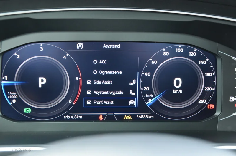 Volkswagen Tiguan AD 15