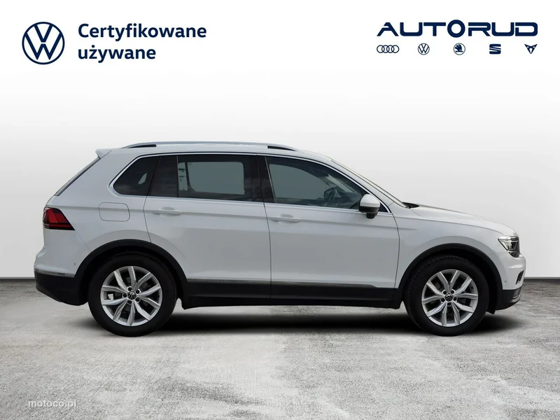 Volkswagen Tiguan AD 8