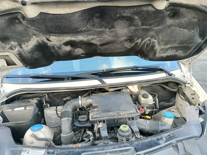 Volkswagen Crafter 8