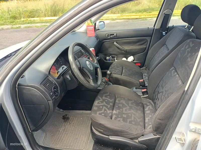 Volkswagen Golf IV 5