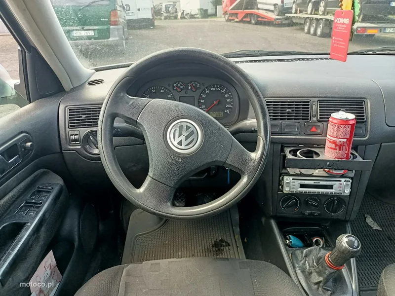 Volkswagen Golf IV 7