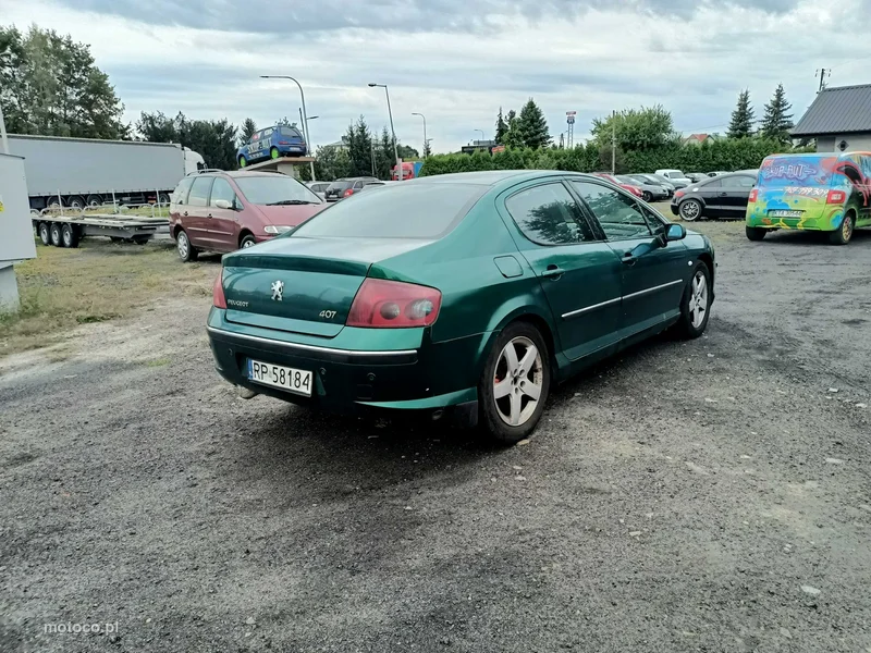Peugeot 407 4