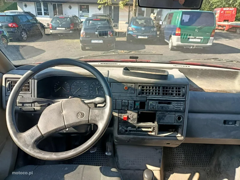 Volkswagen T4 6