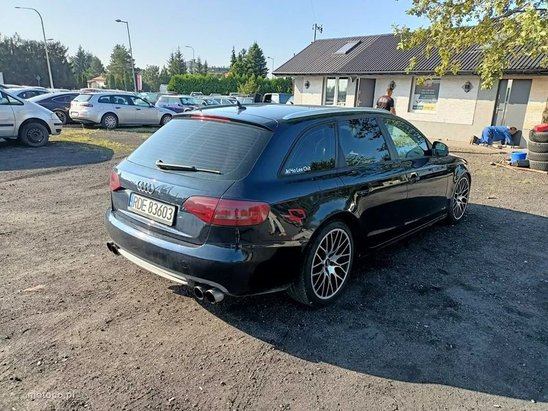 Audi A4 B8 3