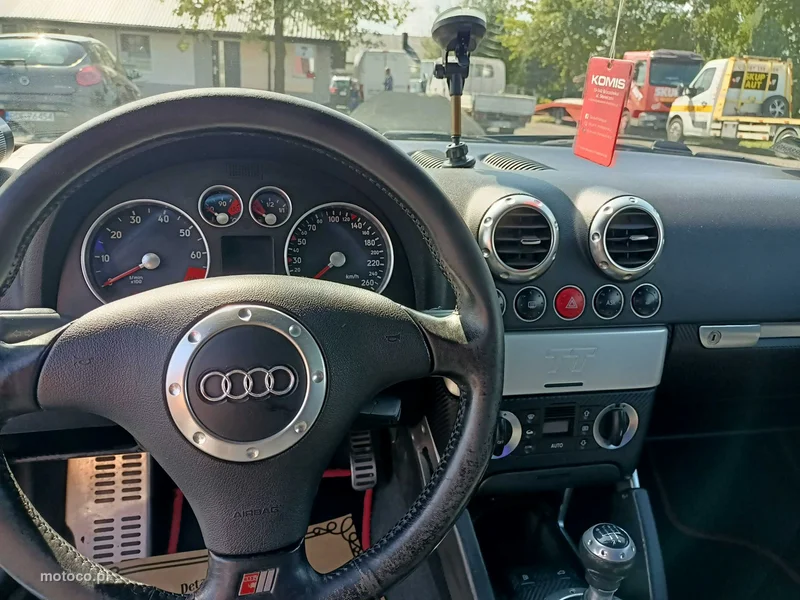 Audi TT 8N 7