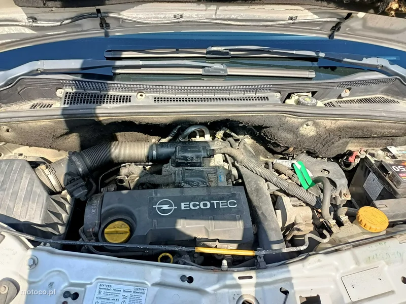 Opel Meriva A 8
