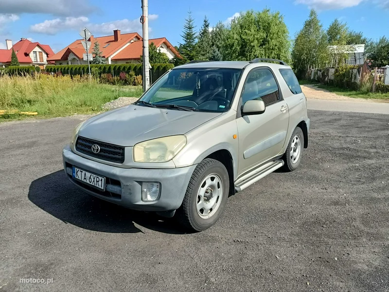 Toyota RAV 4 XA20 2