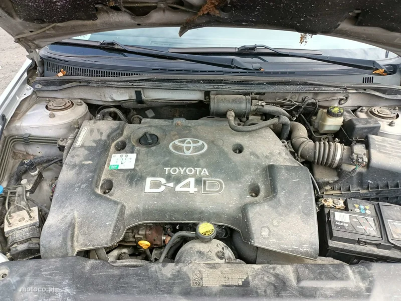 Toyota Corolla E120 8