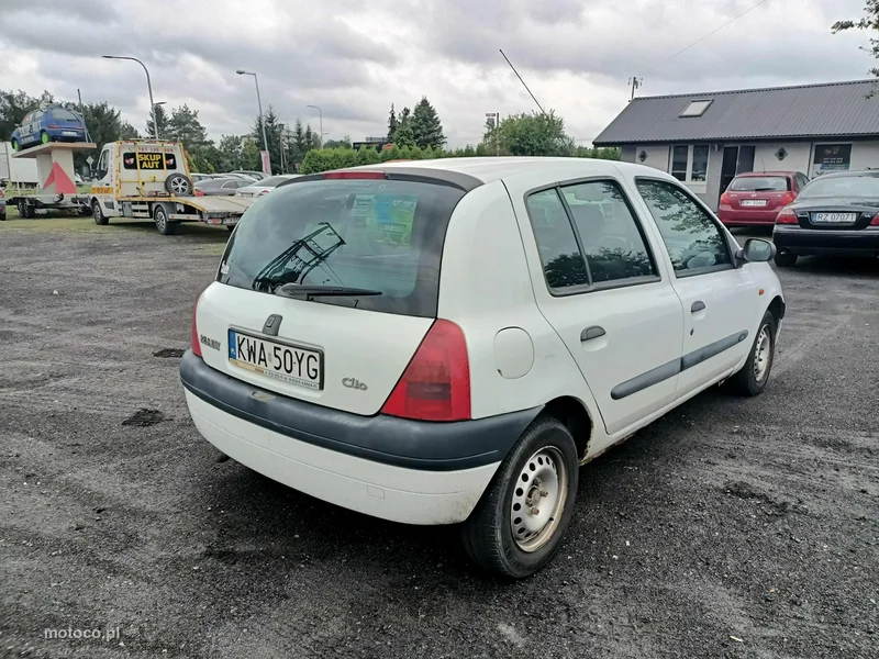 Renault Clio II 4