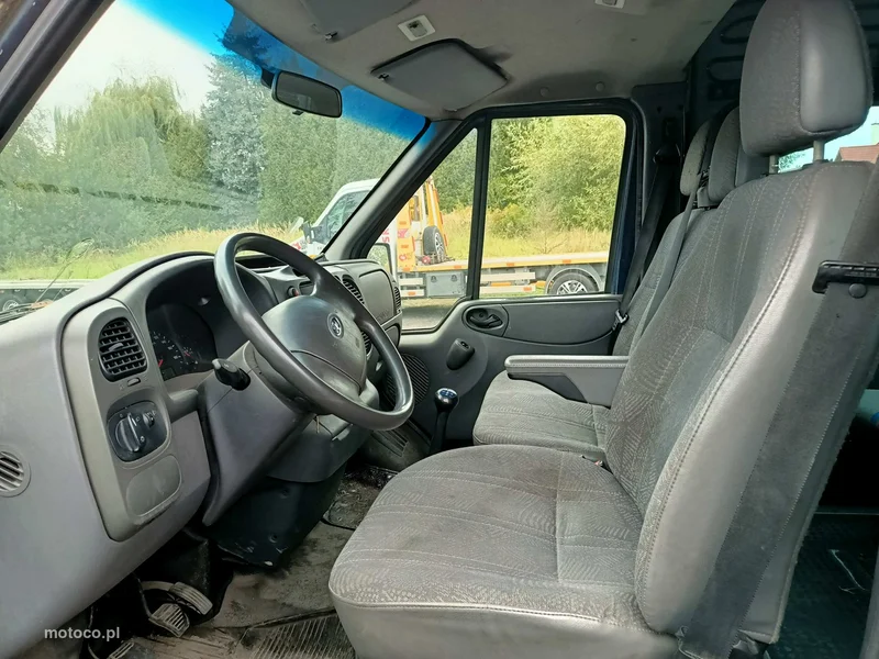 Ford Transit 5