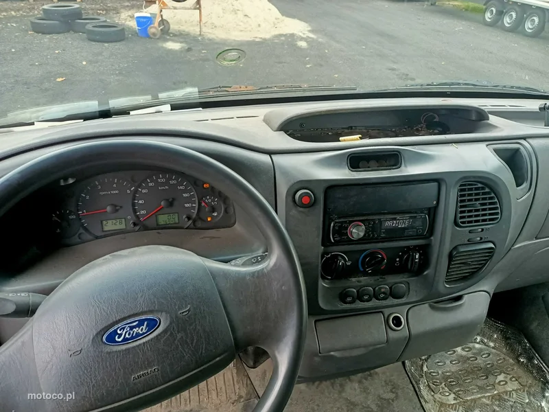 Ford Transit 6
