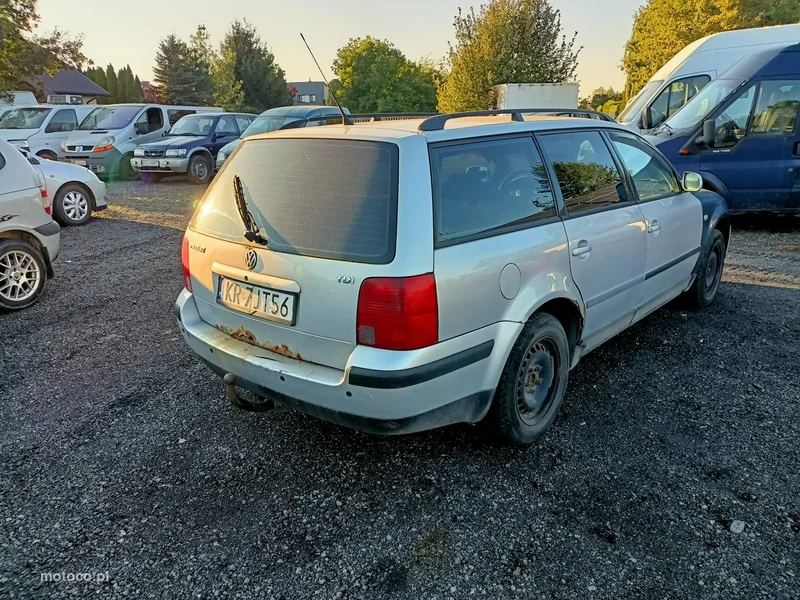 Volkswagen Passat B5 4
