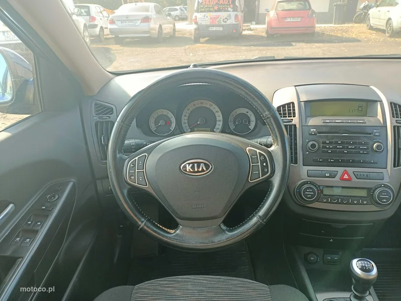 Kia Cee'd 7