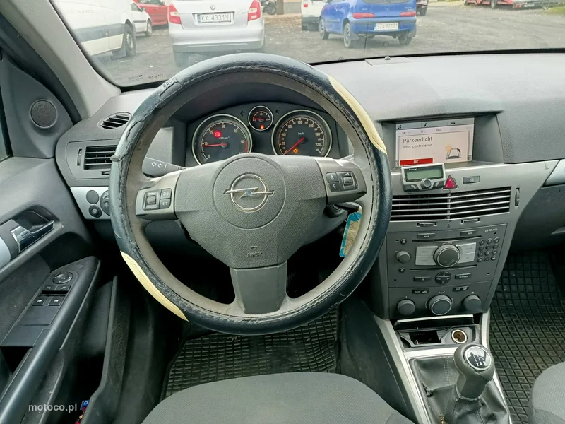 Opel Astra H 7
