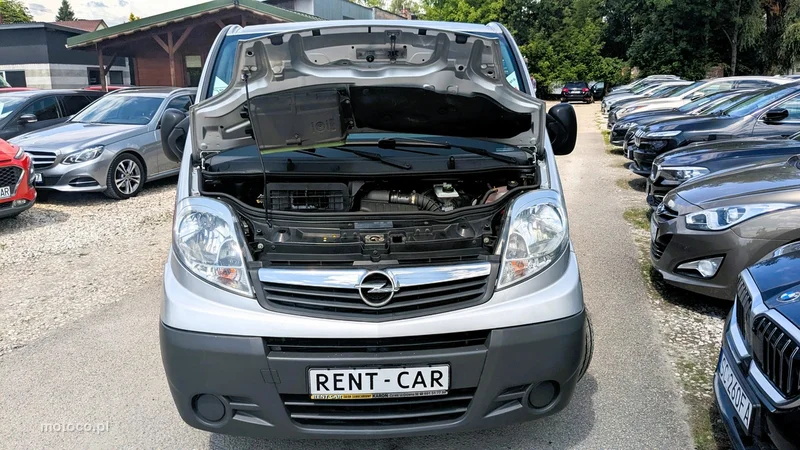 Opel Vivaro 32