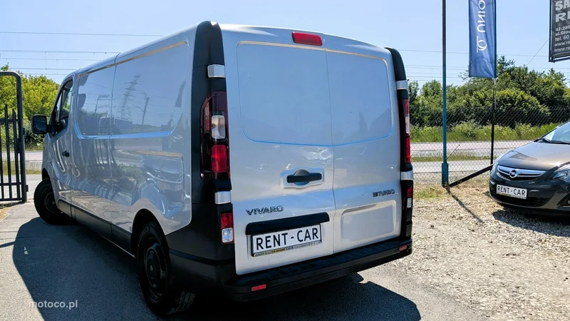 Opel Vivaro 9