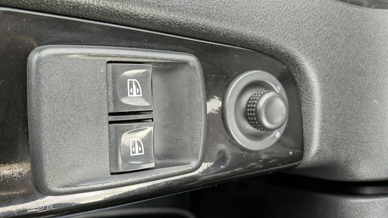 Renault Trafic 23