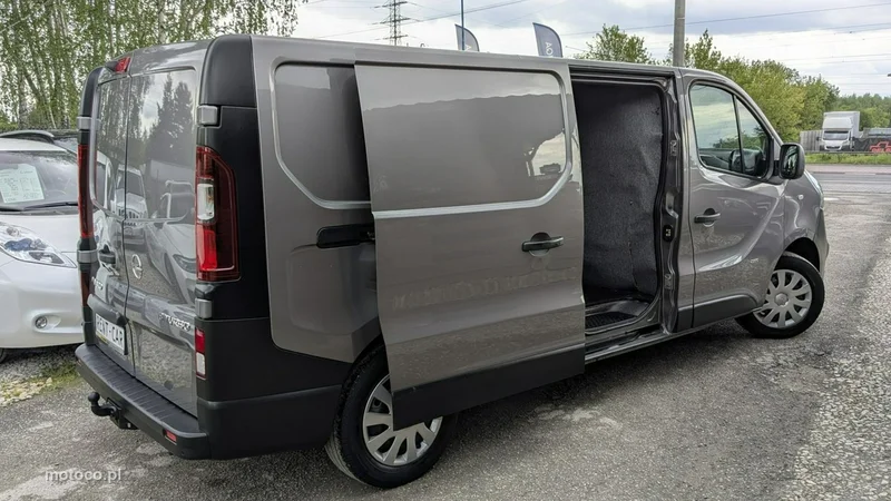 Opel Vivaro 13