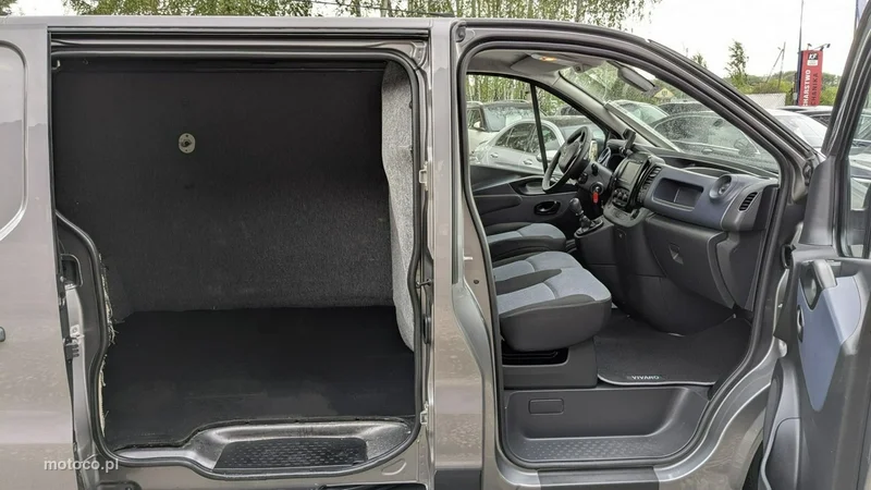 Opel Vivaro 14