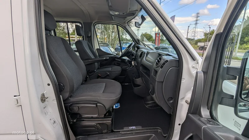 Opel Movano 18