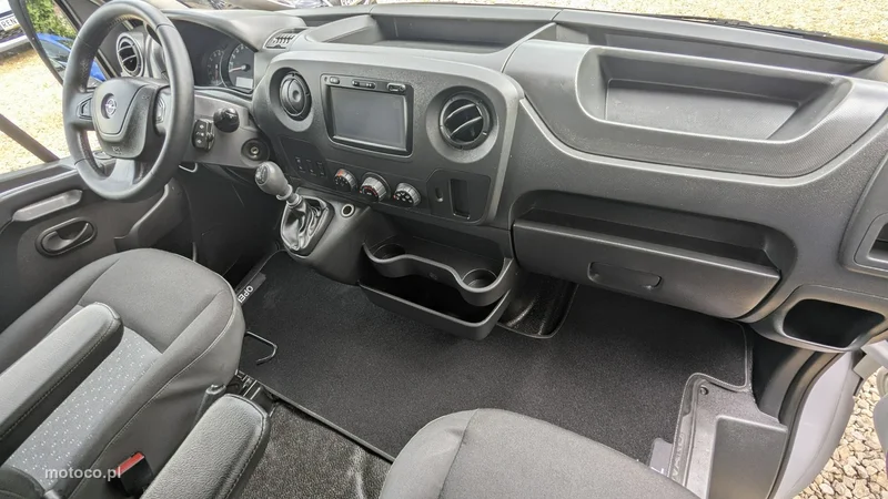 Opel Movano 21