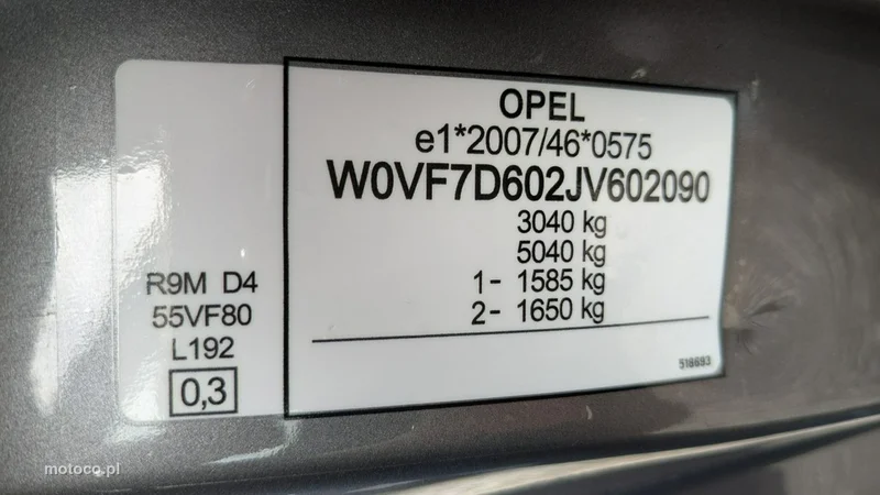 Opel Vivaro 22