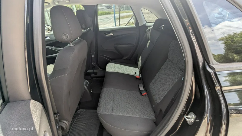 Opel Crossland X 13