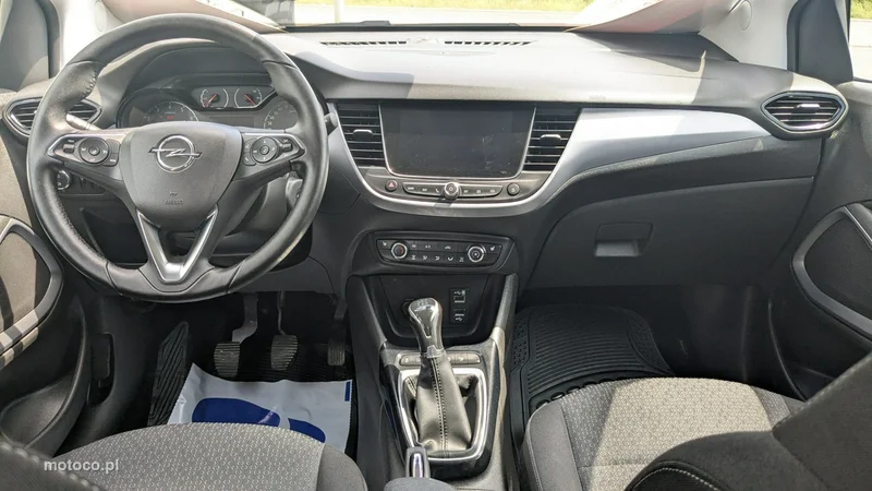 Opel Crossland X 19
