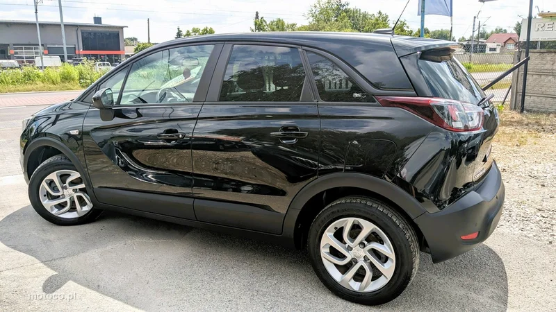 Opel Crossland X 7