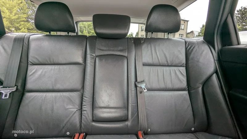 Volvo V50 17