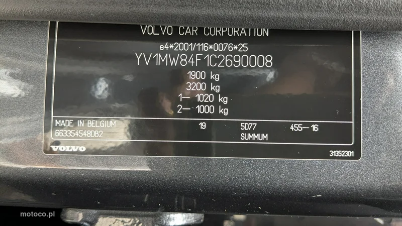 Volvo V50 24