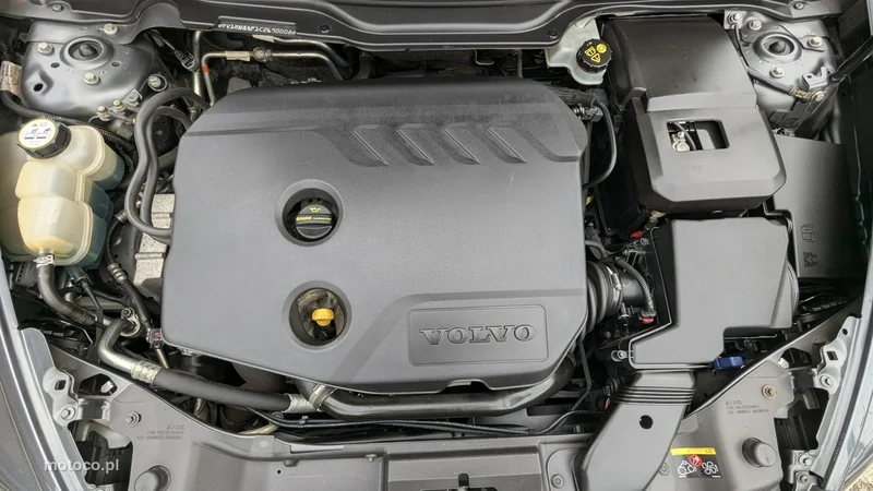 Volvo V50 36