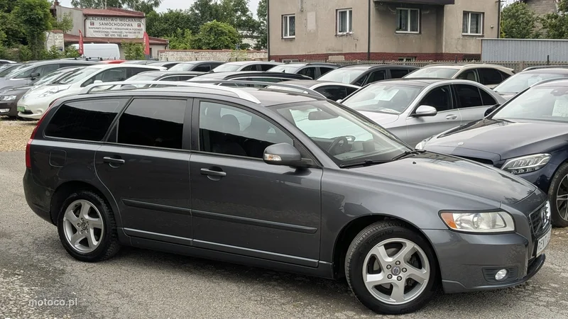 Volvo V50 7