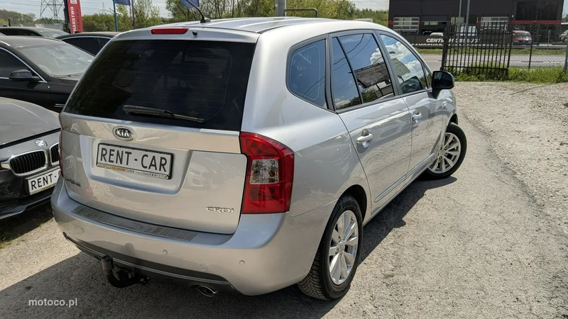Kia Carens 11
