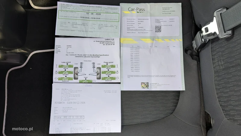 Kia Carens 22