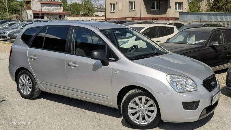 Kia Carens 7