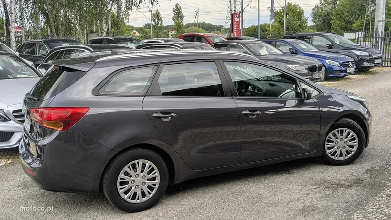 Kia Cee'd 13
