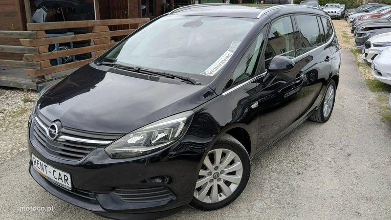 Opel Zafira C Tourer 3