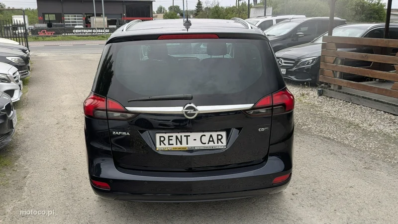 Opel Zafira C Tourer 35