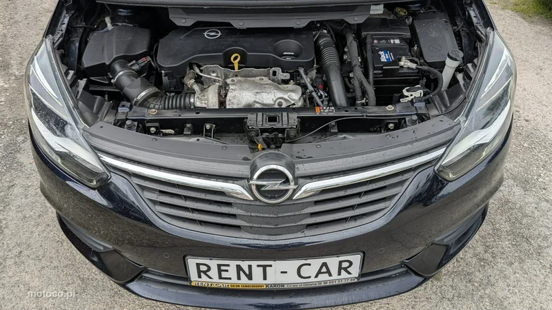 Opel Zafira C Tourer 39