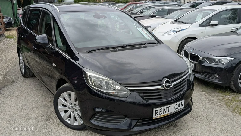 Opel Zafira C Tourer 5