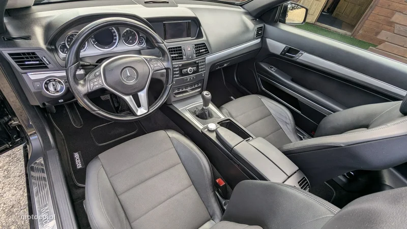 Mercedes-Benz Klasa E W212 E 220 17