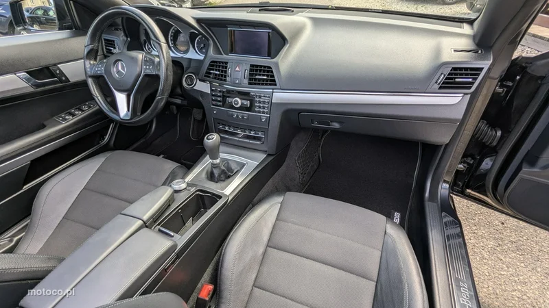 Mercedes-Benz Klasa E W212 E 220 22