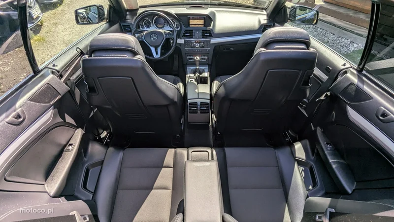 Mercedes-Benz Klasa E W212 E 220 23