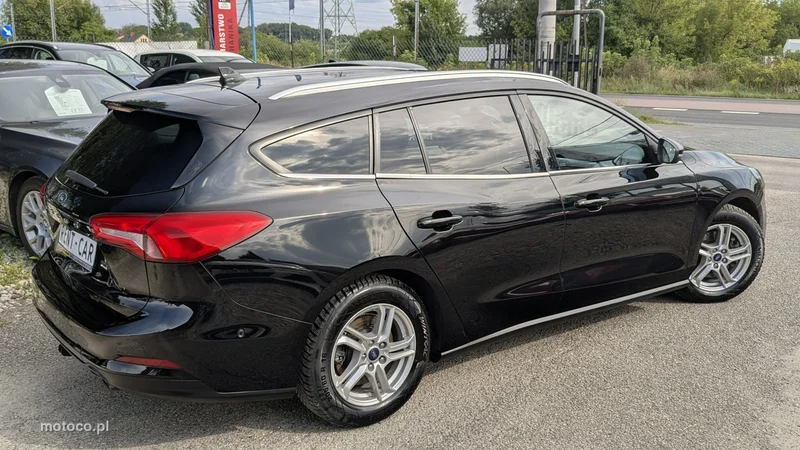 Ford Focus IV 12