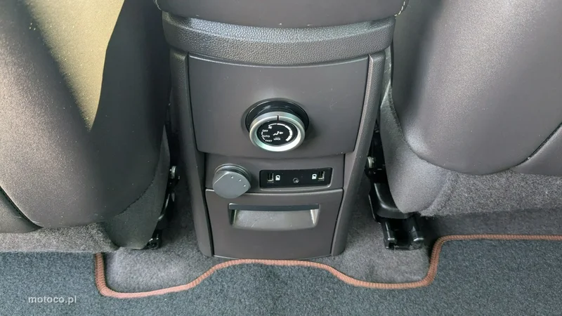 Renault Espace V 31